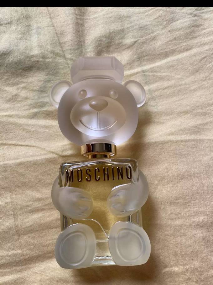 莫斯奇诺香水