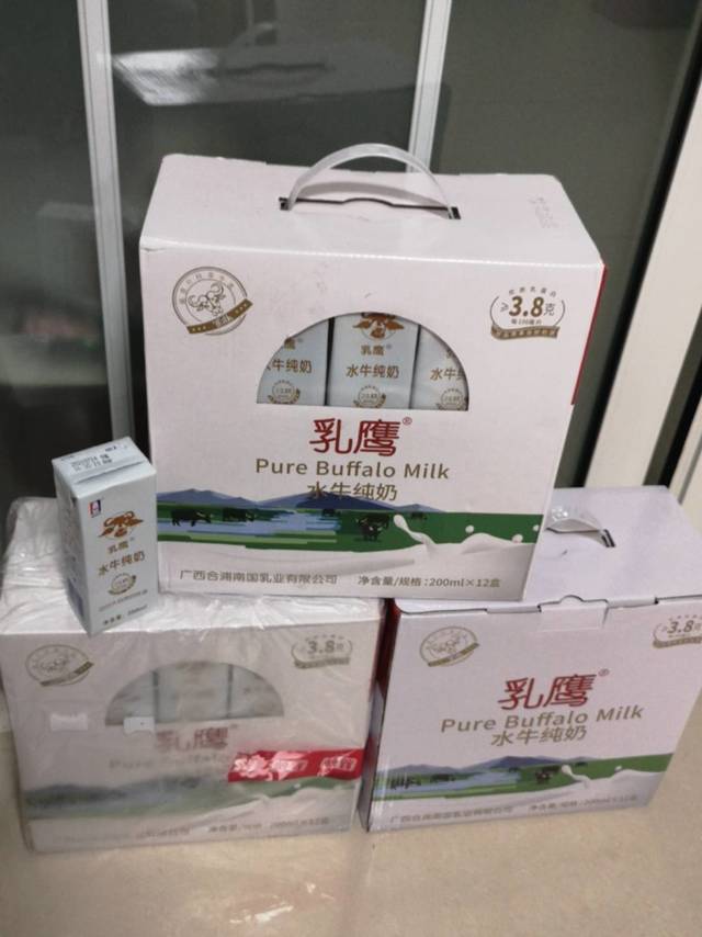 乳鹰水牛奶真实评价