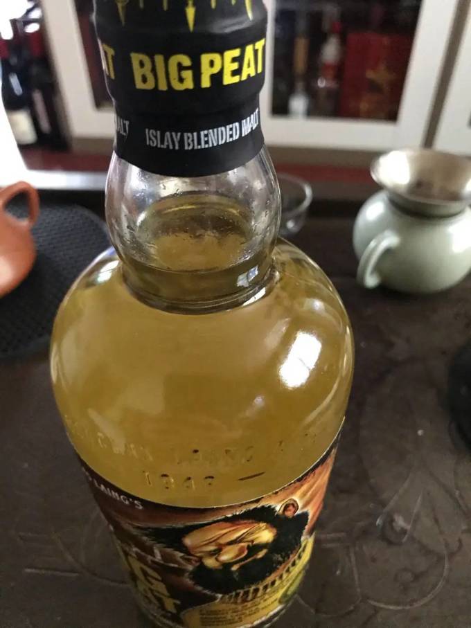 道格拉斯洋酒