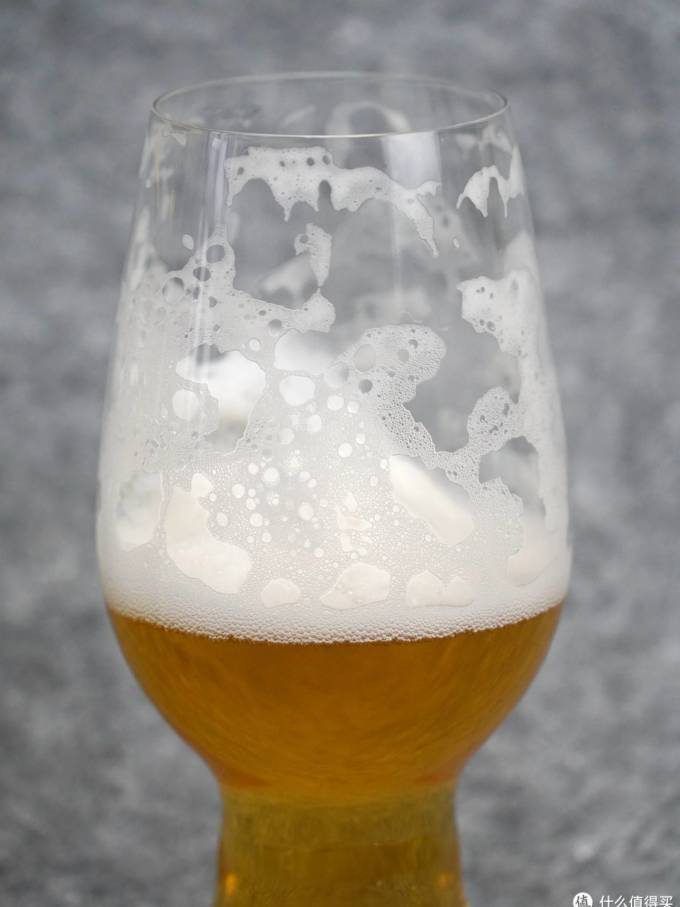 啤酒