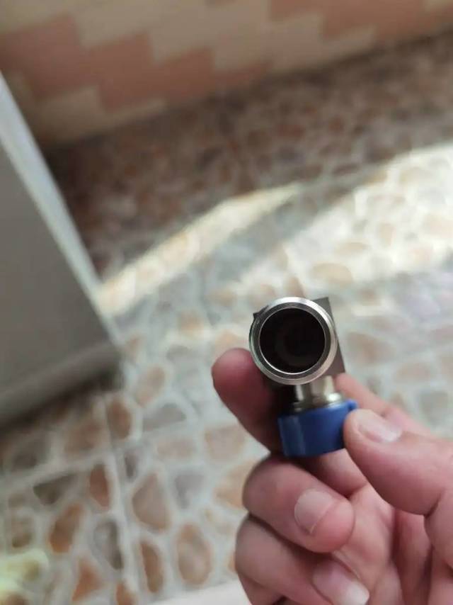 潜水艇三角阀