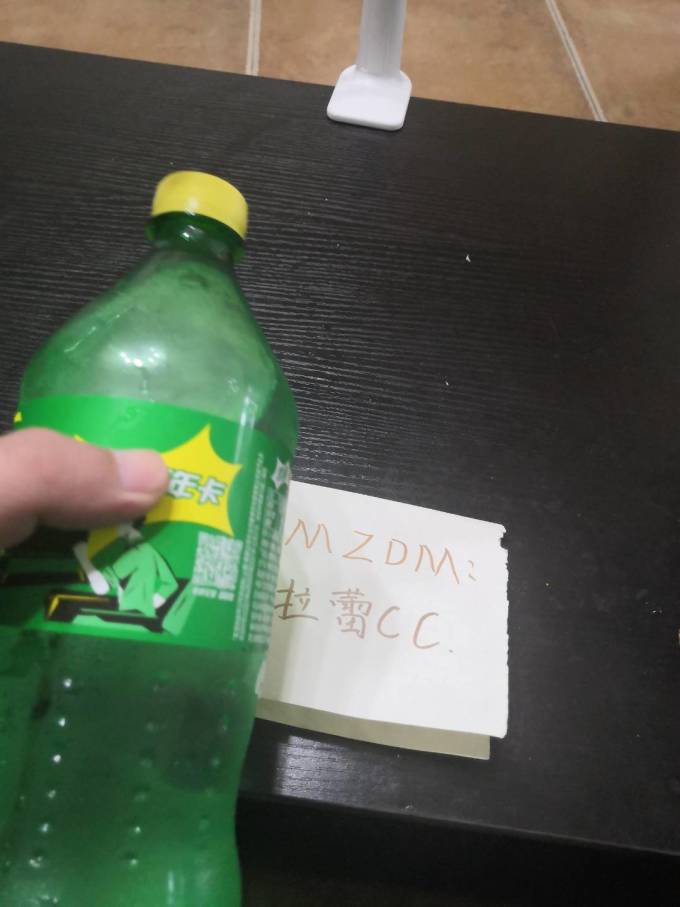 雪碧碳酸饮料