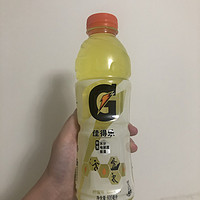 运动就喝运动饮料，有助于运动后状态恢复