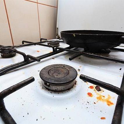 奉劝大家：不差钱的话，添置这5件厨房好物，日子越过越幸福