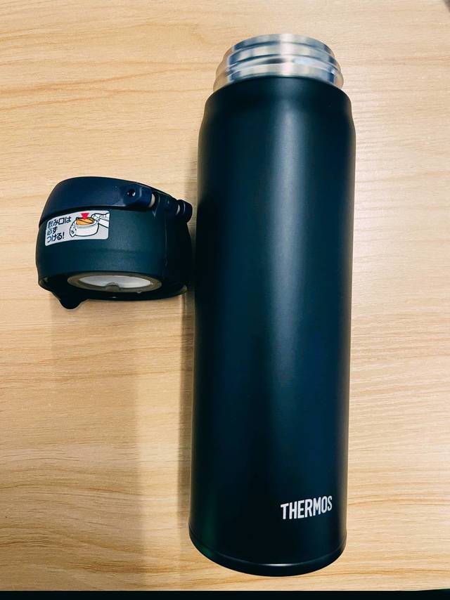 膳魔师（THERMOS）保温杯