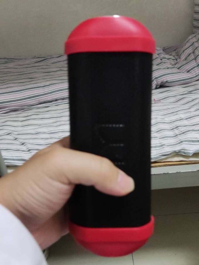 魔声蓝牙音箱