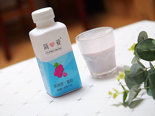 简爱葡萄味酸奶好喝有益的健康酸奶