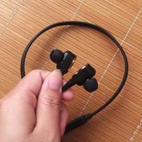 我喜欢这个黑色，环绕立体声超级棒