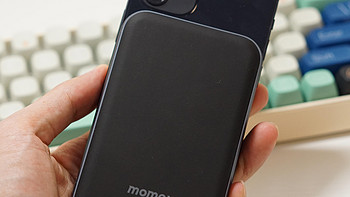 iPhone13来了，续航不尿崩MagSafe外接电池快安排上——MOMAX摩米士迷你磁吸充电宝