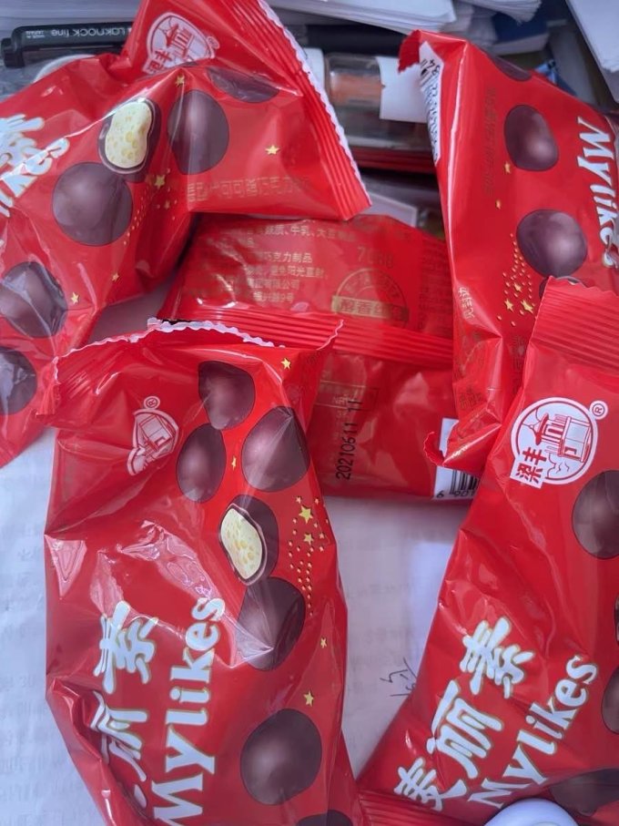 梁丰糖果巧克力