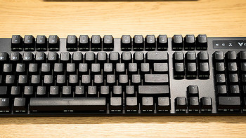 雷柏 V500PRO多模无线背光游戏机械键盘开箱分享