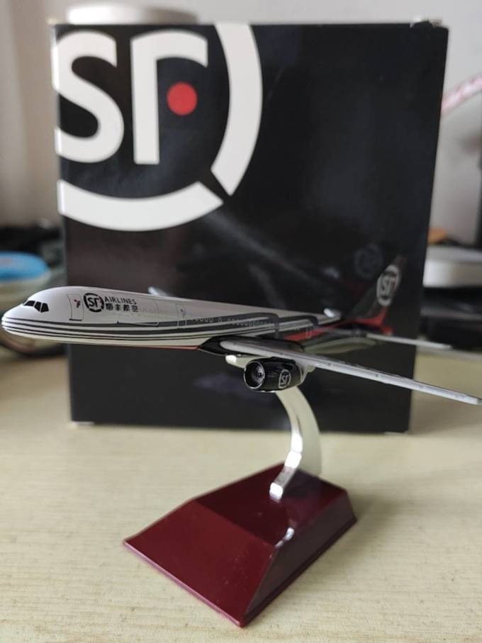 飞机模型怎么样 翱翔天空-顺丰航空b757飞机模型_什么值得买
