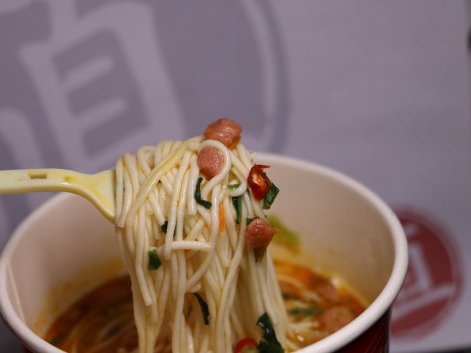 四小姐方便面/粉