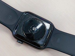 苹果手机伴侣！Apple WatchSE