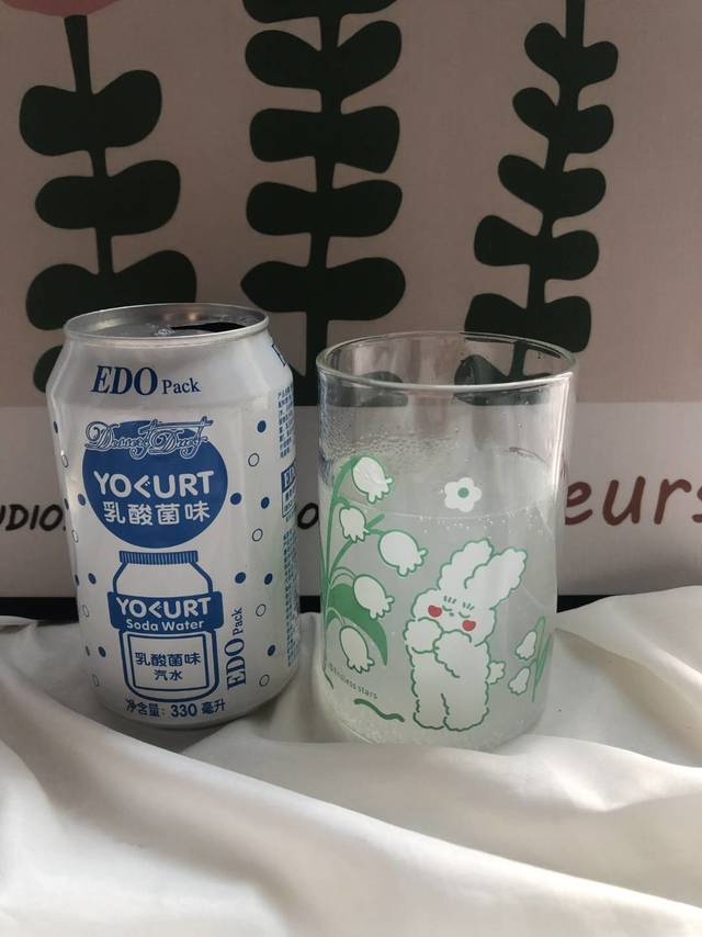 包装可爱的乳酸菌饮料