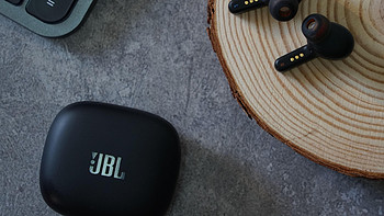 JBL LIVE PRO+无线耳机评测：音质在线，降噪功能玩出新花样