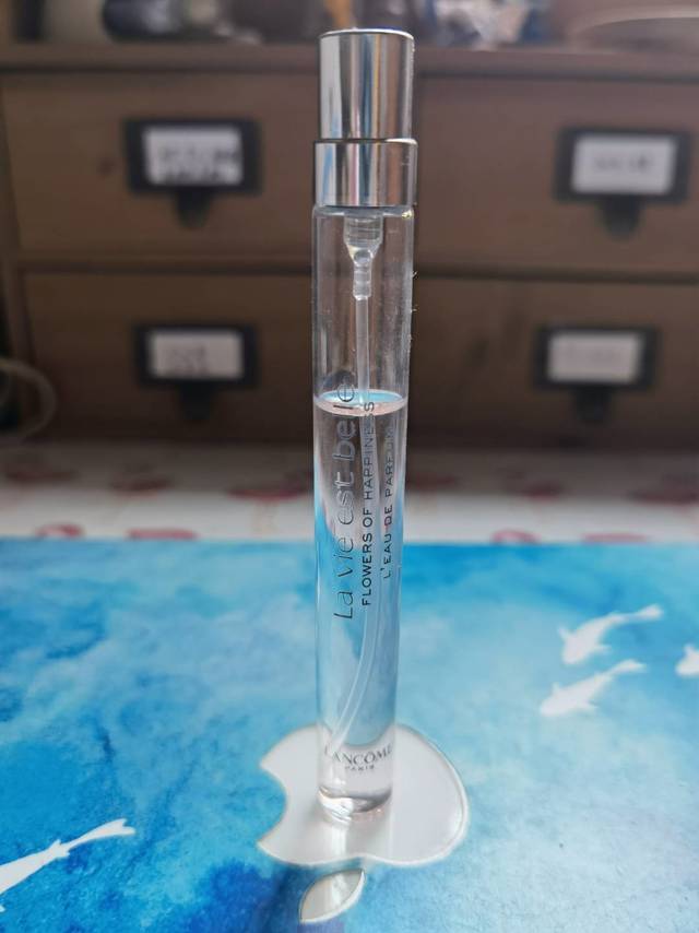 女人的香味不能少了兰蔻的美丽人生香水