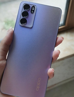 OPPO Reno6星黛紫