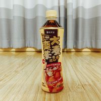 铜瓶净贮桃花雨，金策闲摇麦穗风