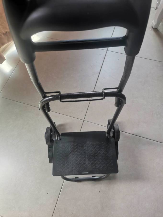 麦居五金工具