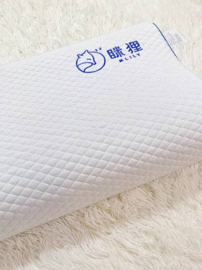 眯狸婴儿枕头