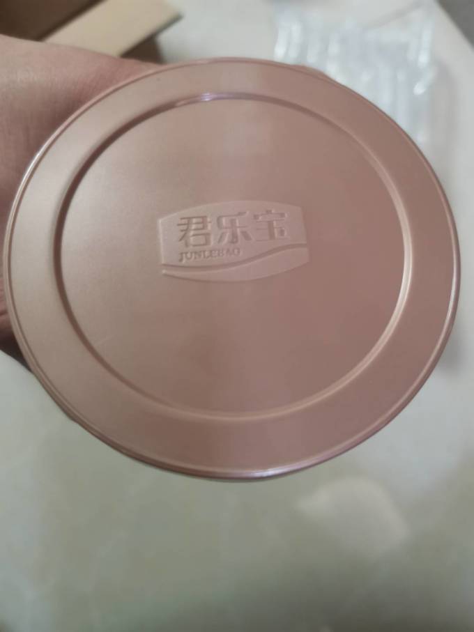 婴儿奶粉