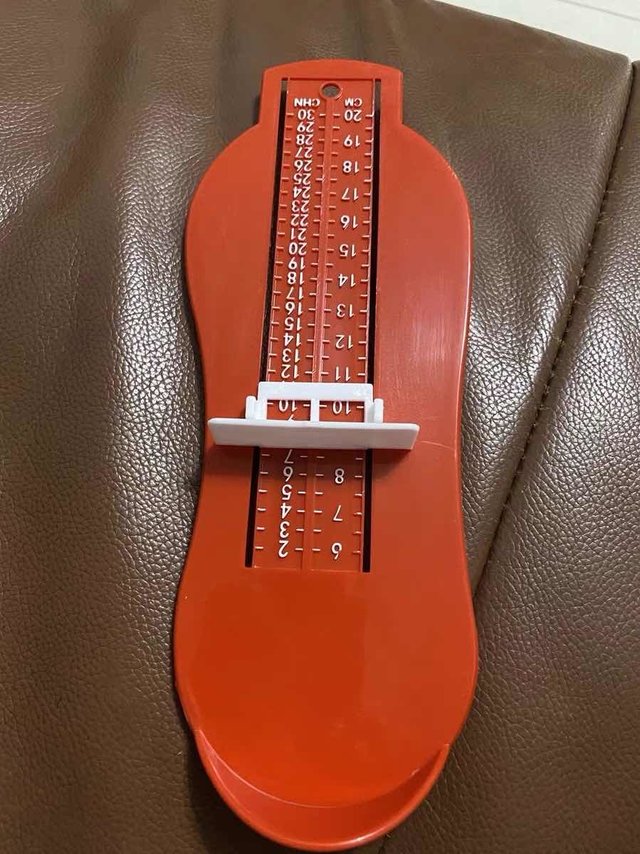 育儿神器，量脚器开箱，宝宝买鞋不用愁