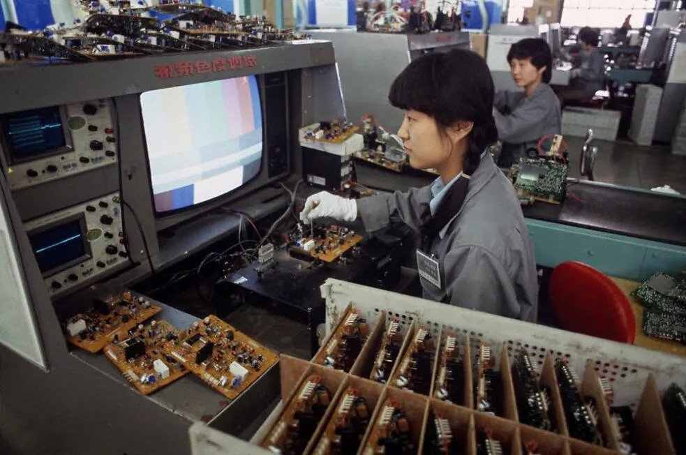 百幅1980年代老照片,每一张背后都是故事