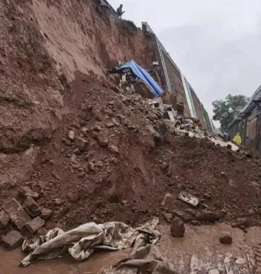山西几十处古建坍塌！贾樟柯声援，各地博物馆接力：一起为山西撑把伞！
