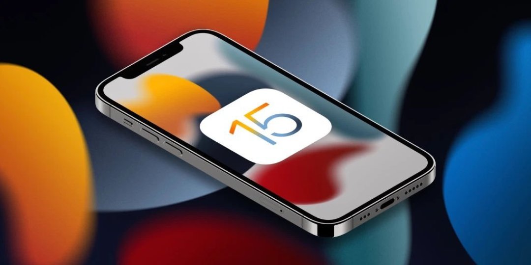苹果 iOS 15.2 Beta 更新:全新造型通知摘要