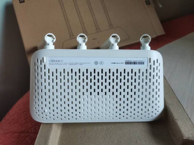 小米路由器4c百兆带宽性价比之王
