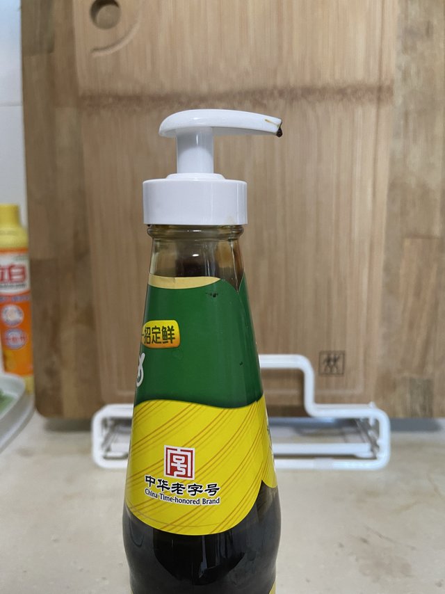蚝油按压泵
