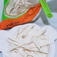 烫火锅不来点主食？面片什么的也很好吃呀！