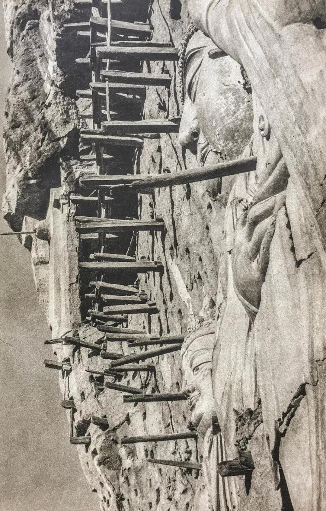 麦积山石窟，迷倒众生的“东方微笑”，冠绝于世的千年泥塑（多图，建议收藏）| 艺术新生活