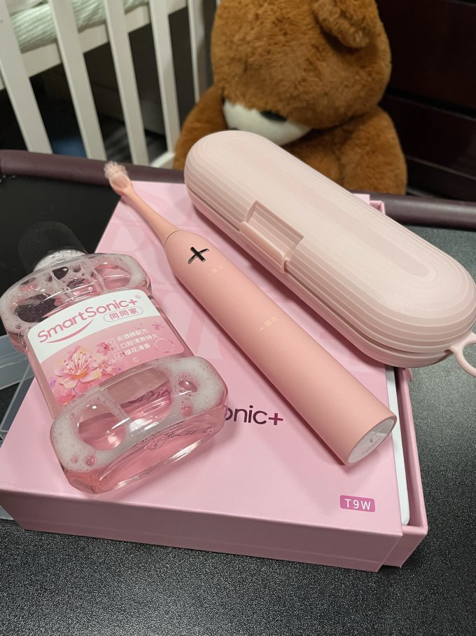 同同家电动牙刷