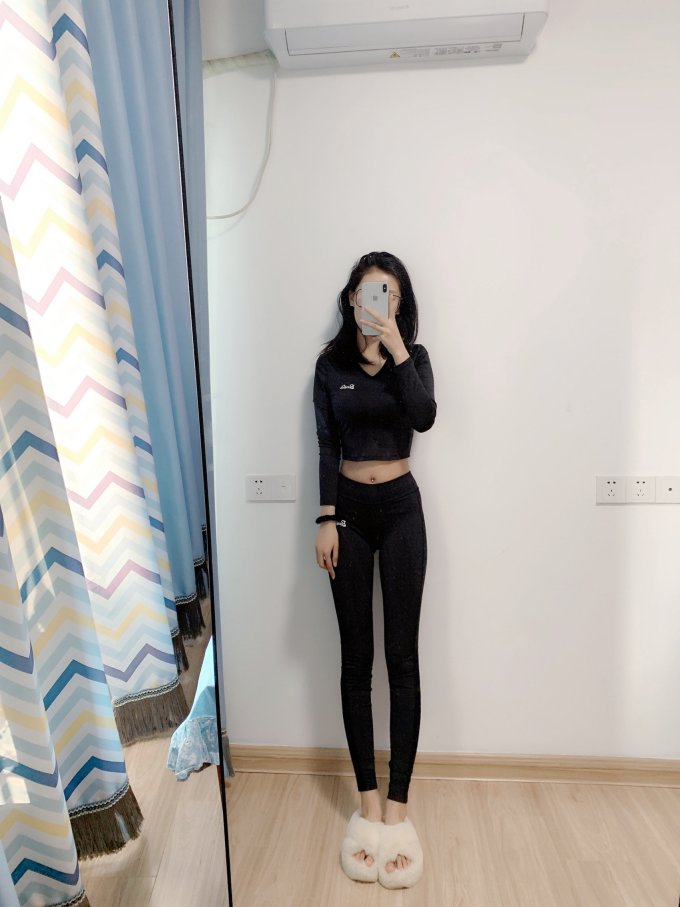 女上装
