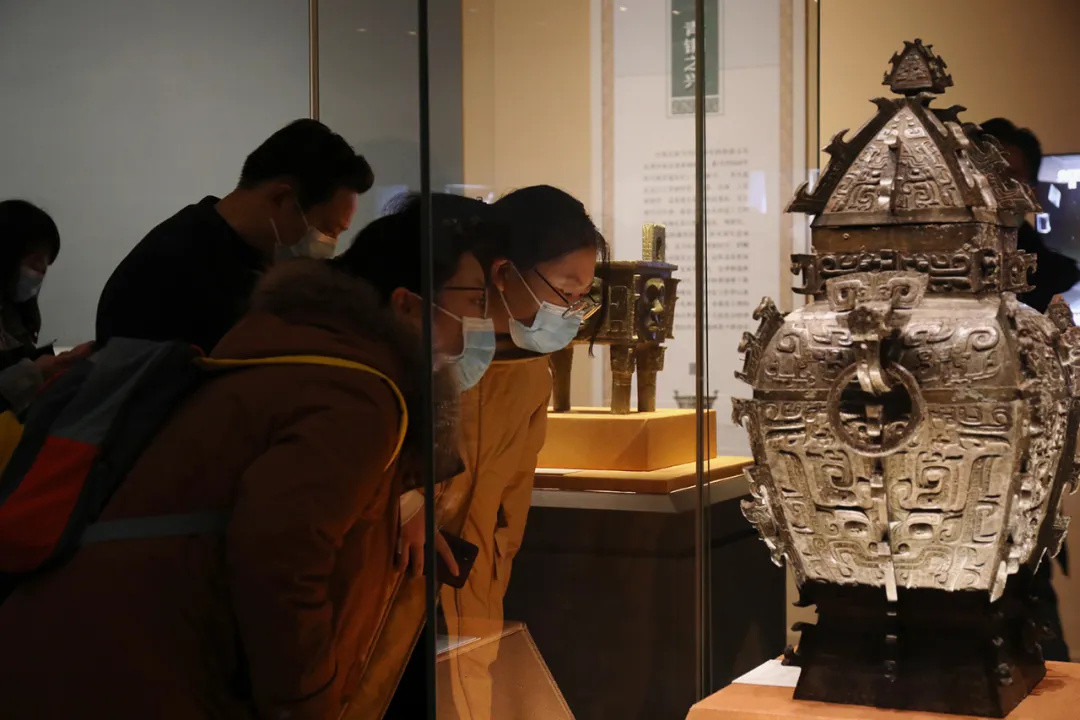 湖南省博开启跨年重磅大展，280件青铜重器见证“王者归来”  | 同城展拍