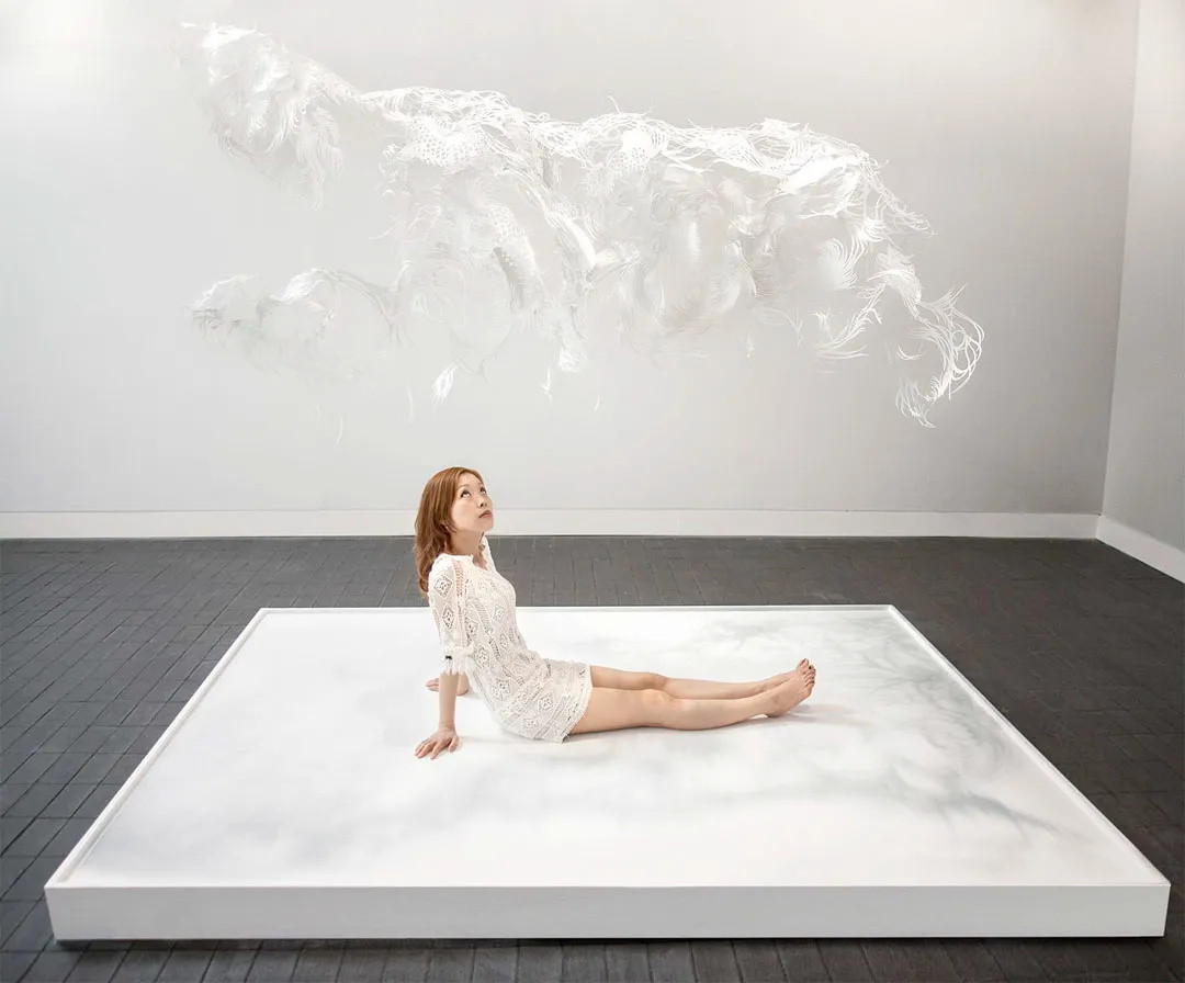 32米的蓝鲸、3米的北极熊……她的4D剪纸艺术，刷爆欧美艺术馆 | 艺术家
