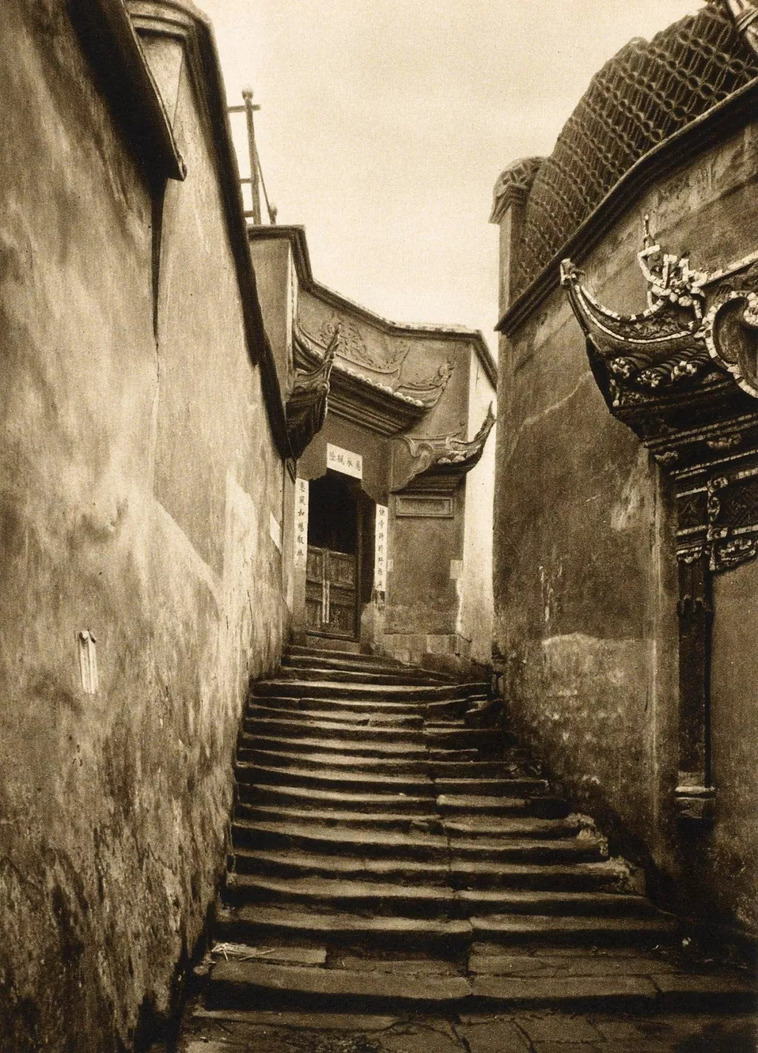 高清还原，留在100多年前德国建筑师镜头下的中国古建瑰宝