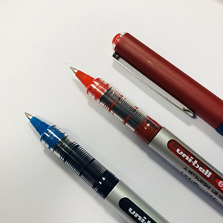 复刻儿时的红蓝笔，三菱UB-150