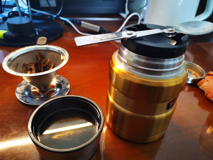 保温杯
