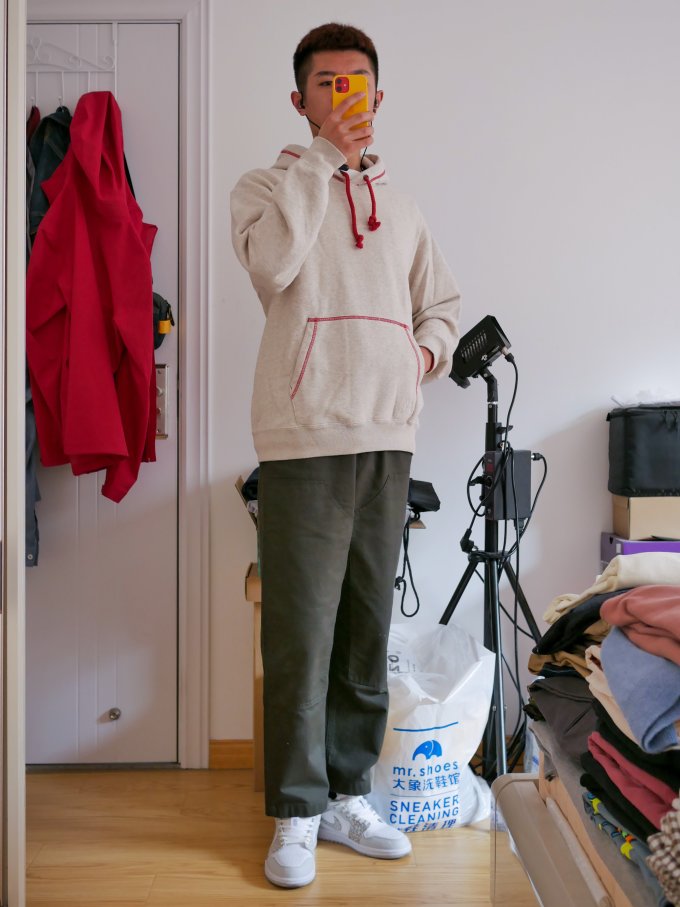 优衣库男士卫衣