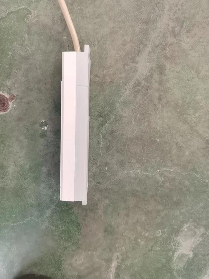 得力插排