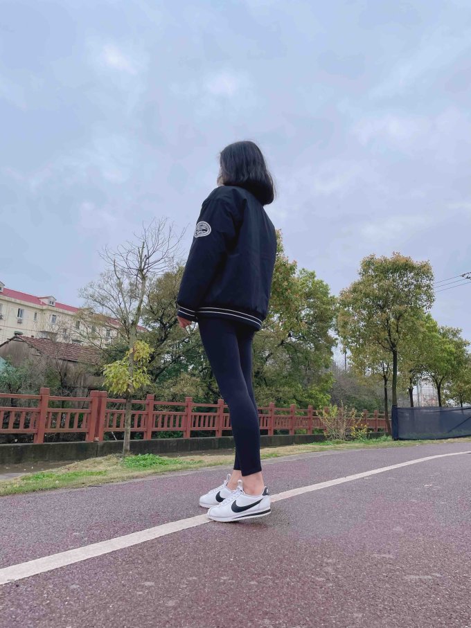 女外套