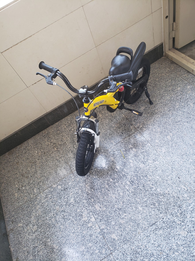 优贝儿童自行车