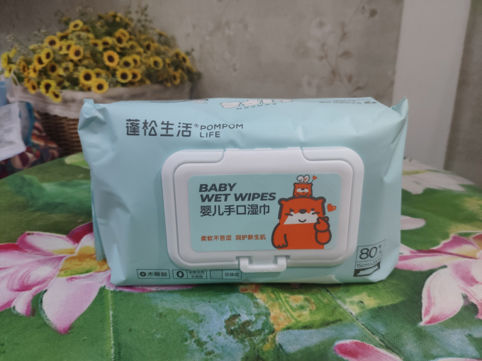 蓬松生活婴儿湿巾
