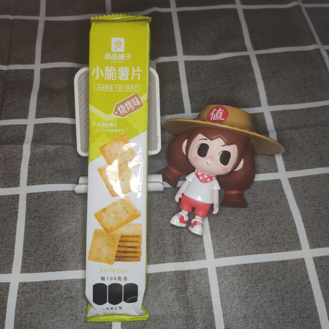 良品铺子膨化食品
