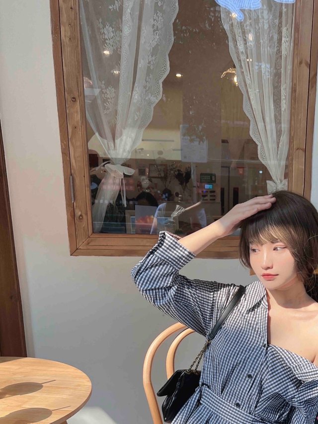 日常穿搭必备连衣裙