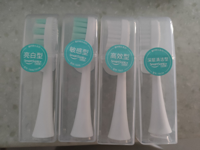 同同家电动牙刷