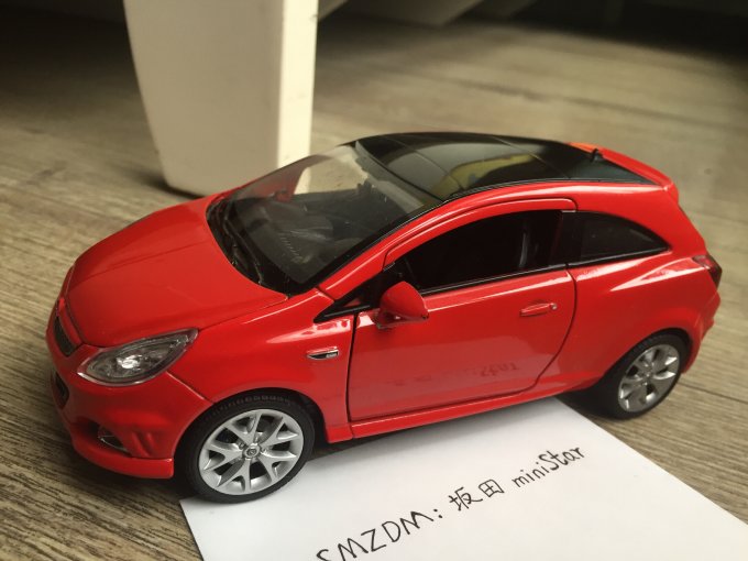 威利汽车模型
